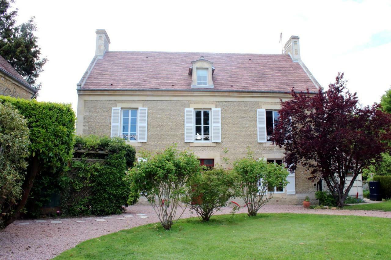Safraniere De La Venelle Du Moulin Bed & Breakfast Jort Eksteriør bilde